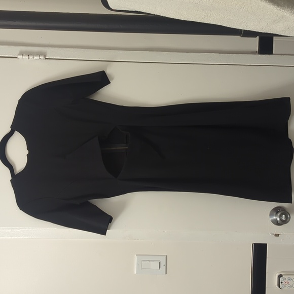 Reformation Black Evita Keyhole Cutout Stretch Midi Dress Size 4 - Picture 4 of 5